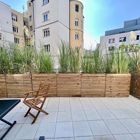 Sundeck City Centre Apartment Pressburg Exterior foto