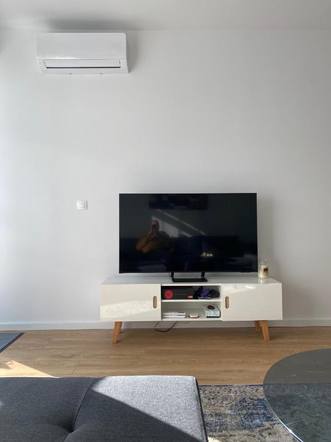 Sundeck City Centre Apartment Pressburg Exterior foto